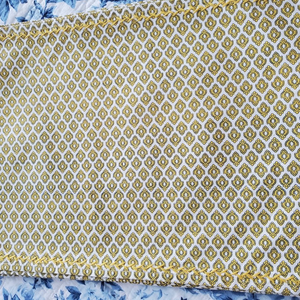 April Cornell Placemats - Set of 6 - never used